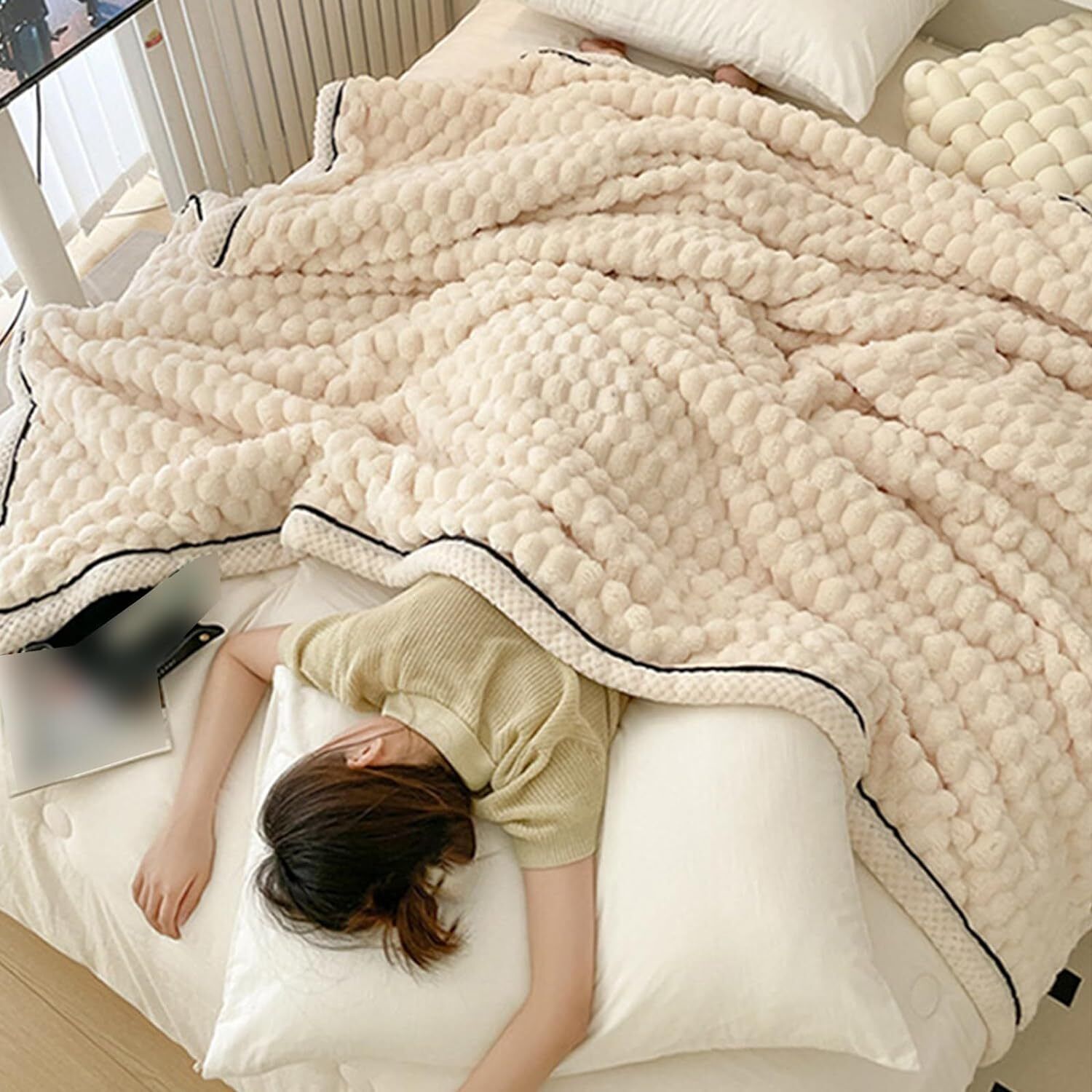 s l1600 8.jpg 10 03 02 338